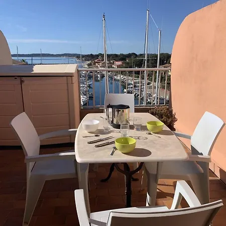 Duplex Climatise 4 Pers, Balcon, Parking Prive, Proche Plages Et Commerces - Fr-1-335-168 Apartment Hyeres