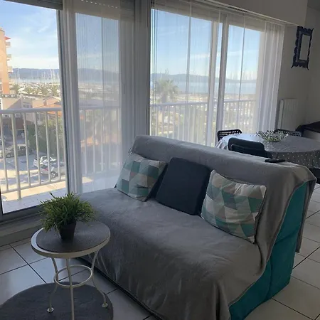 Duplex Climatise 4 Pers, Balcon, Parking Prive, Proche Plages Et Commerces - Fr-1-335-168 *